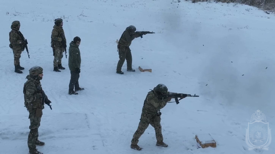 С офицерами военного института проведены учебно-методические сборы по тактико-огневой подготовке