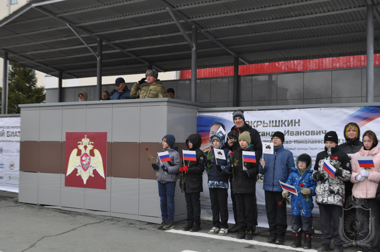 На территории военного института прошли соревнования по «Танковому биатлону»
