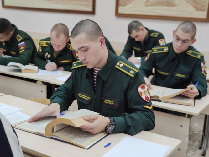 Курсанты военного института стали призерами межвузовского конкурса