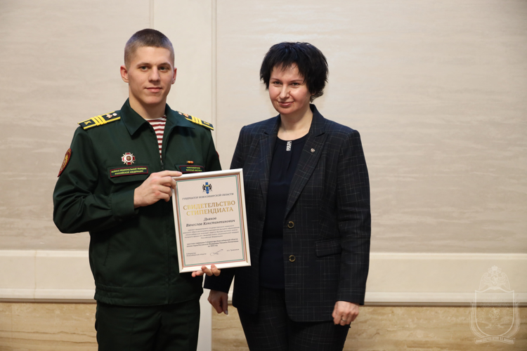 Курсанты военного института удостоены стипендий Губернатора Новосибирской области