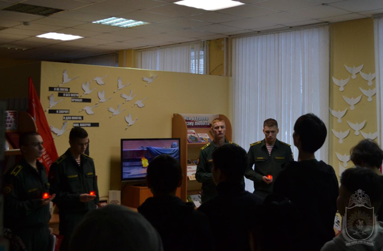 Курсанты военного института приняли участие в  музыкально-поэтическом вечере
