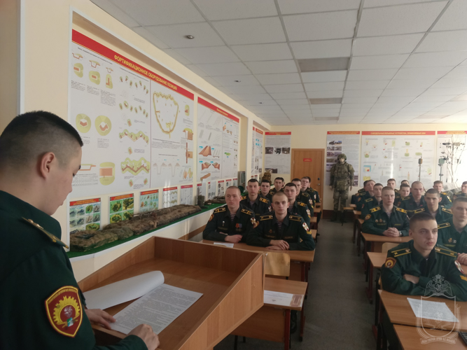 В военном институте проведена конференция  ко Дню инженерных войск