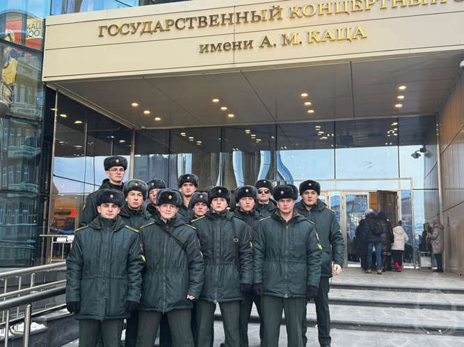 День воинской славы — День полного освобождения Ленинграда от фашистской блокады