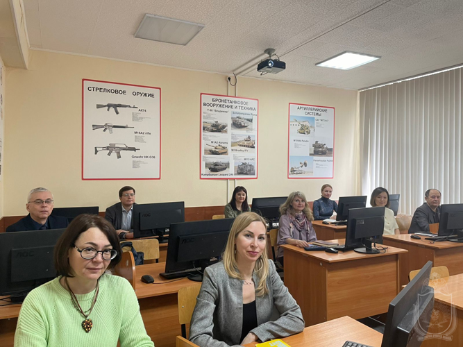В военном институте проведен межвузовский научный семинар по повышению результативности при обучении иностранным языкам