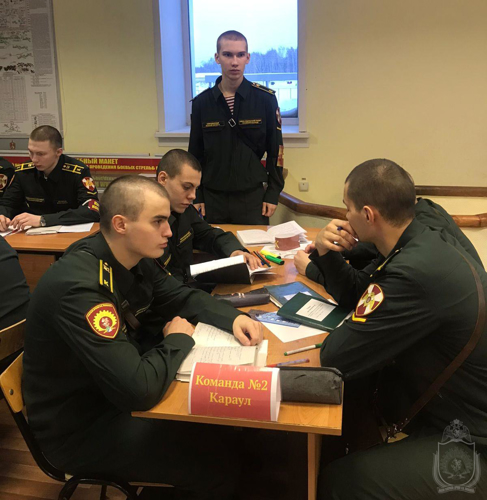 В военном институте с курсантами проведена викторина 
