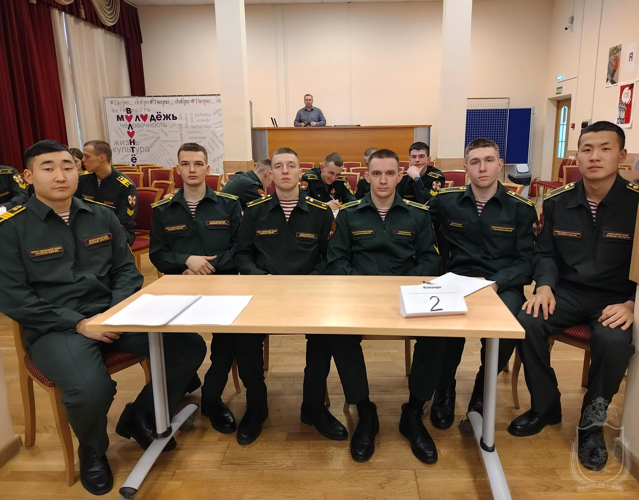 Курсанты военно-научного общества приняли участие в интеллектуальной игре