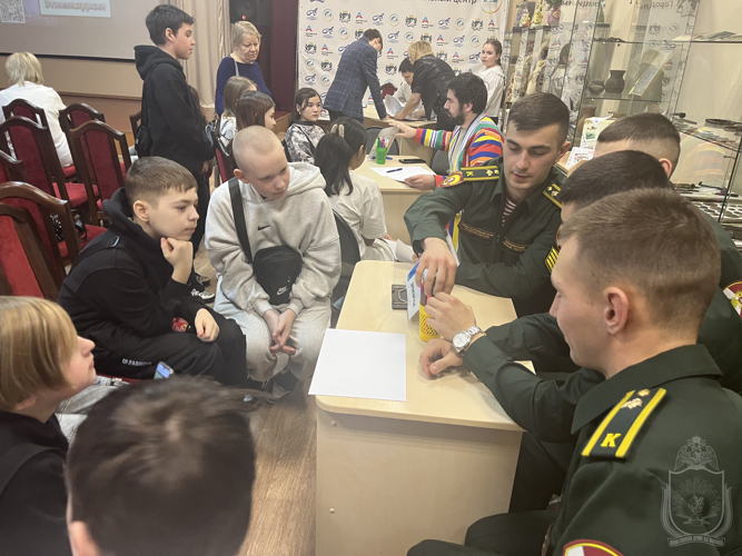 Курсанты военного института провели мастер-классы к Международному дню родного языка