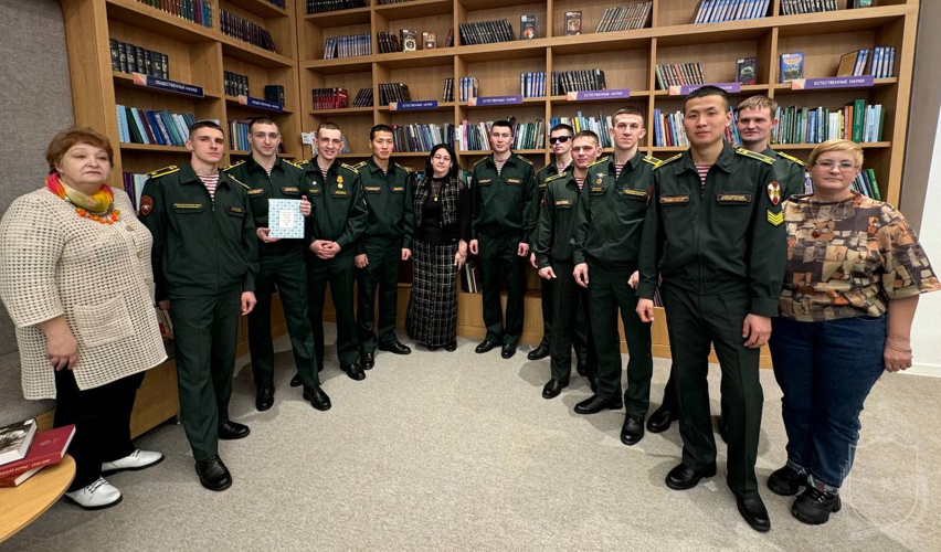 Курсанты военного института приняли участие в научном семинаре
