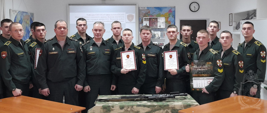 В военном институте среди курсантов факультета (сил специального назначения) проведена олимпиада