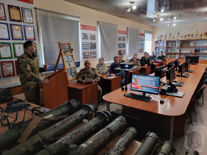 В военном институте проведен научный семинар о современных системах вооружения