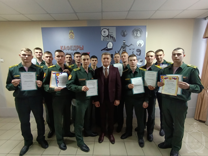 С курсантами военно-научного общества проведена олимпиада