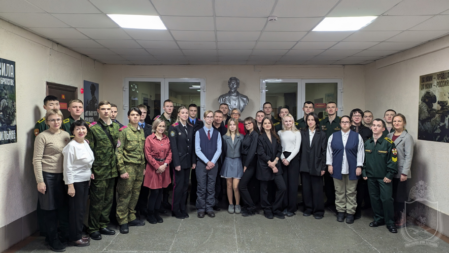 В военном институте проведен городской конкурс перевода «Память Священна»