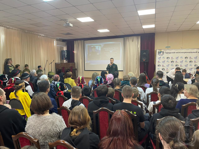 Курсанты военного института провели мастер-классы к Международному дню родного языка