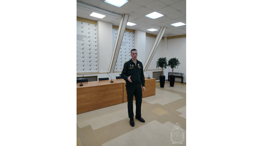 ДЕНЬ КУРСАНТА В ОБЛАСТНОЙ БИБЛИОТЕКЕ