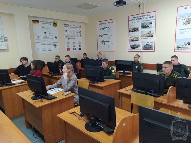 В военном институте проведен межвузовский круглый стол