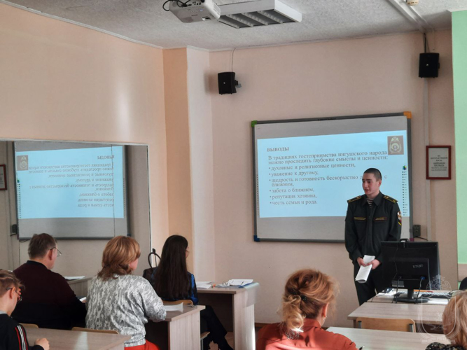 Курсанты военного института приняли участие в научных чтениях