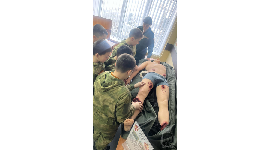 Новосибирский военный институт посетили воспитанники «Гвардейской смены» из Ханты-Мансийского автономного округа