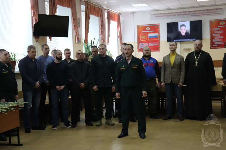 В военном институте увековечили память погибшего выпускника