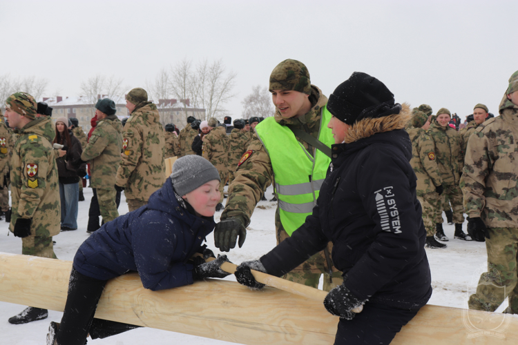В Новосибирском военном институте проводили зиму