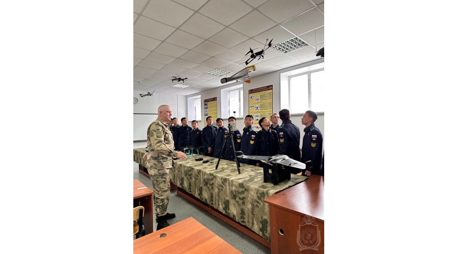 В Новосибирском военном институте в гостях побывали  кадеты из Тывы