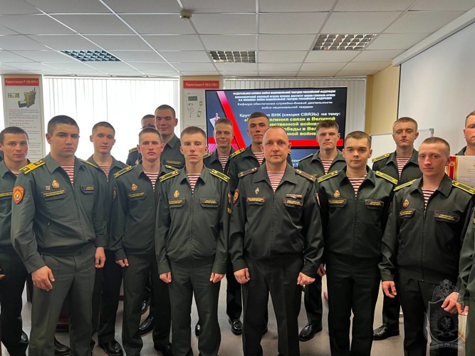 Кафедрой обеспечения служебно-боевой деятельности войск национальной гвардии организован круглый стол на тему «Подразделения связи в Великой Отечественной войне»