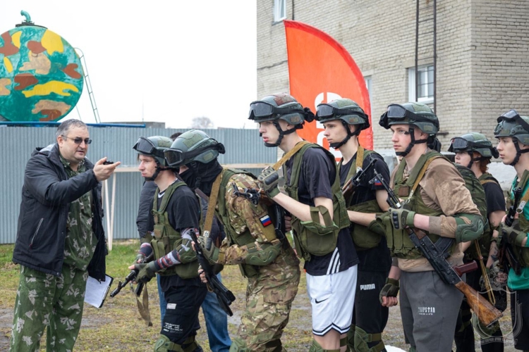 В Новосибирском военном институте прошли финалы «Зарница 2.0»