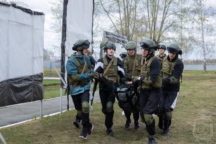 В Новосибирском военном институте прошли финалы «Зарница 2.0»