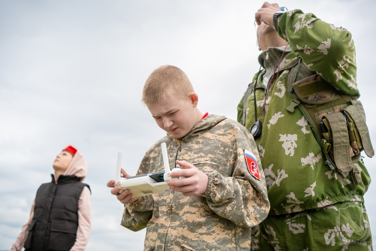 В Новосибирском военном институте прошел региональный финал «Зарницы 2.0»