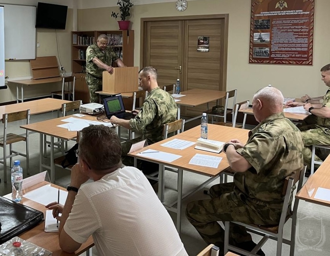 В военном институте прошло первое заседание государственной экзаменационной комиссии