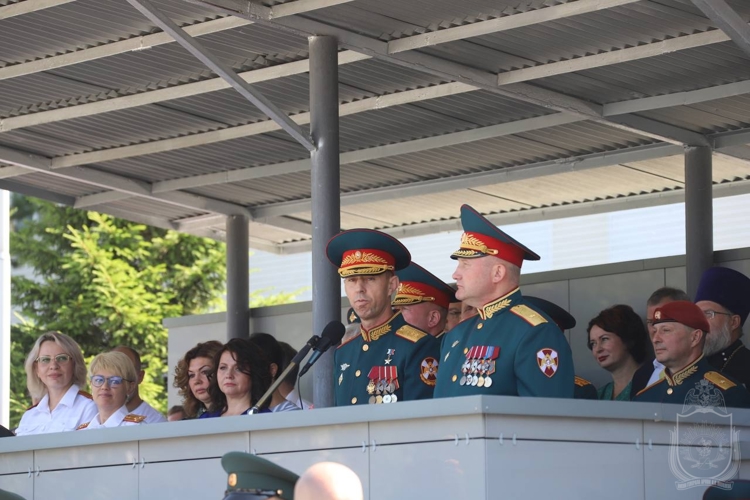 В Новосибирском военном институте состоялся выпуск нового поколения российских офицеров Росгвардии
