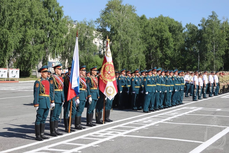 В Новосибирском военном институте состоялся выпуск нового поколения российских офицеров Росгвардии