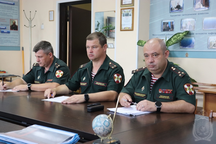 Адъюнктами выпускного курса состоялось представление научного доклада об основных результатах подготовленной научно-квалификационной работы