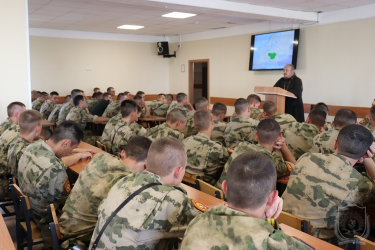 В Новосибирском военном институте прошли мероприятия, посвященные  Дню крещения Руси и Дню памяти равноапостольного князя Владимира