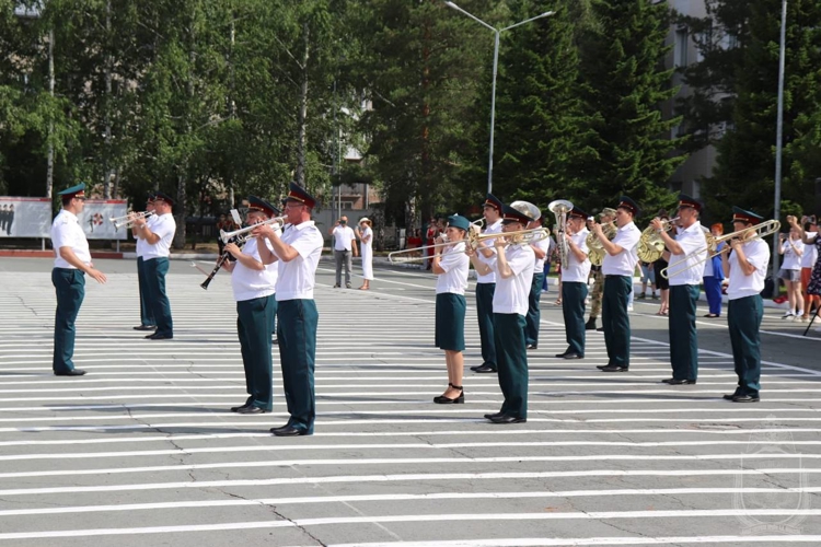 В военном институте прошла встреча выпускников  1985, 1990, 2005, 2010 и 2015 годов