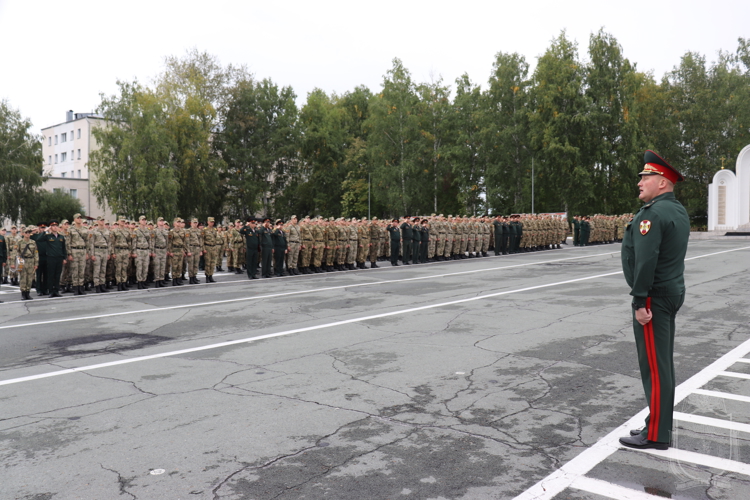В Новосибирском военном институте отметили День знаний