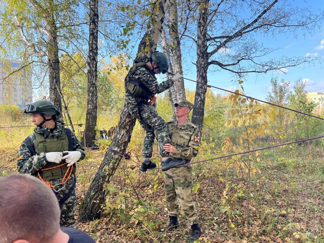 Курсанты военного института приняли участие в проведении полевой игры