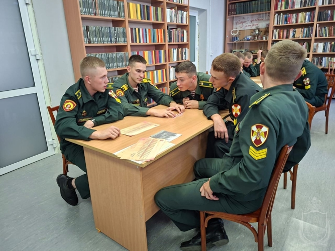 Курсанты военного института приняли участие в интеллектуальной игре