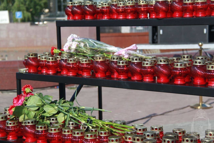 Курсанты военного института приняли участие в памятной акции, приуроченной ко Дню солидарности в борьбе с терроризмом