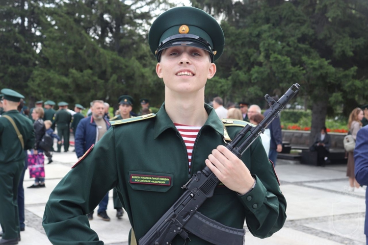 Курсанты 1 курса Новосибирского военного института приняли присягу