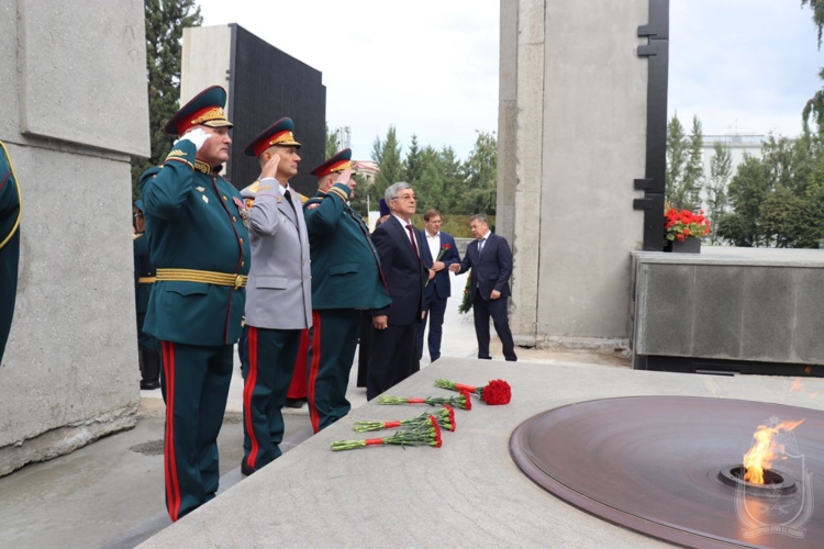 Курсанты 1 курса Новосибирского военного института приняли присягу