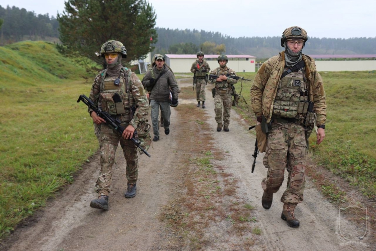 В учебном центре Новосибирского военного института прошел Кубок Губернатора Новосибирской области по стрелковым видам спорта