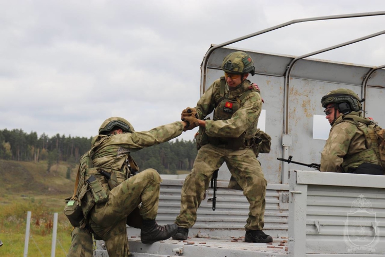 В учебном центре Новосибирского военного института прошел Кубок Губернатора Новосибирской области по стрелковым видам спорта