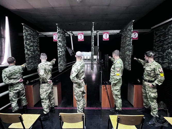 В военном институте прошел Чемпионат по летнему офицерскому троеборью