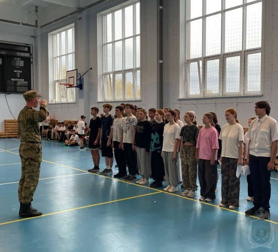 Курсанты военного института провели занятия по тактической медицине