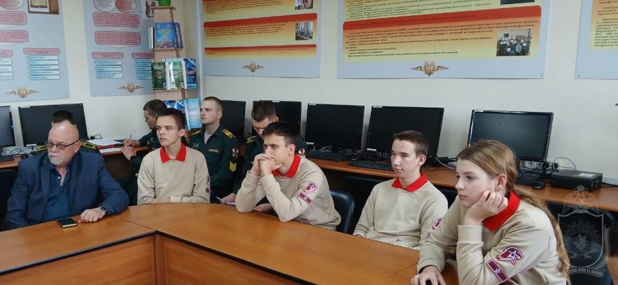 В военном институте прошла конференция,  посвященная борьбе с терроризмом