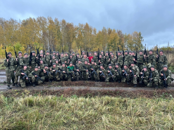 В военном институте прошло первенство среди подразделений по совершению марш-броска 