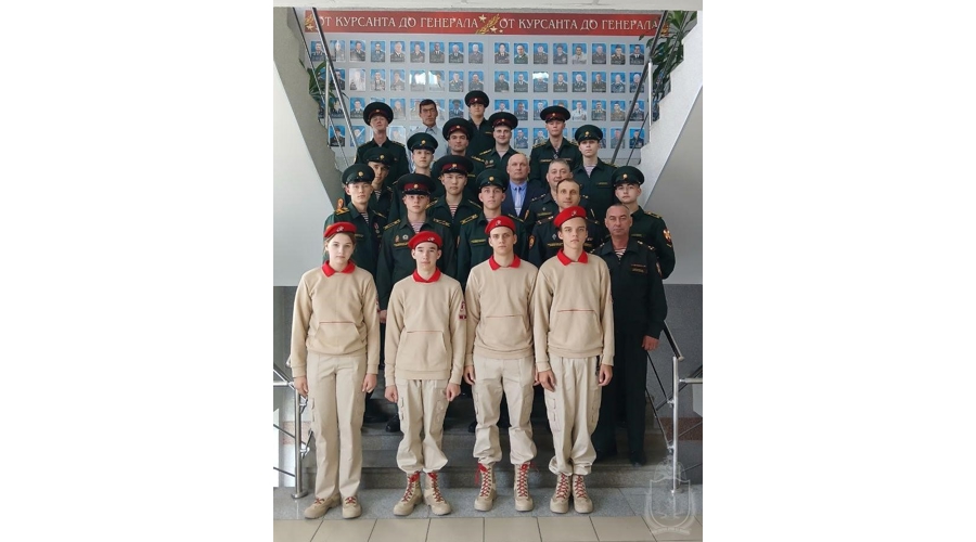 В военном институте прошла конференция,  посвященная борьбе с терроризмом