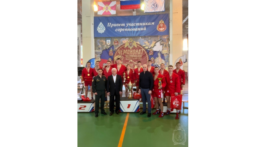 Команда Новосибирского военного института по самбо стала чемпионом войск национальной гвардии