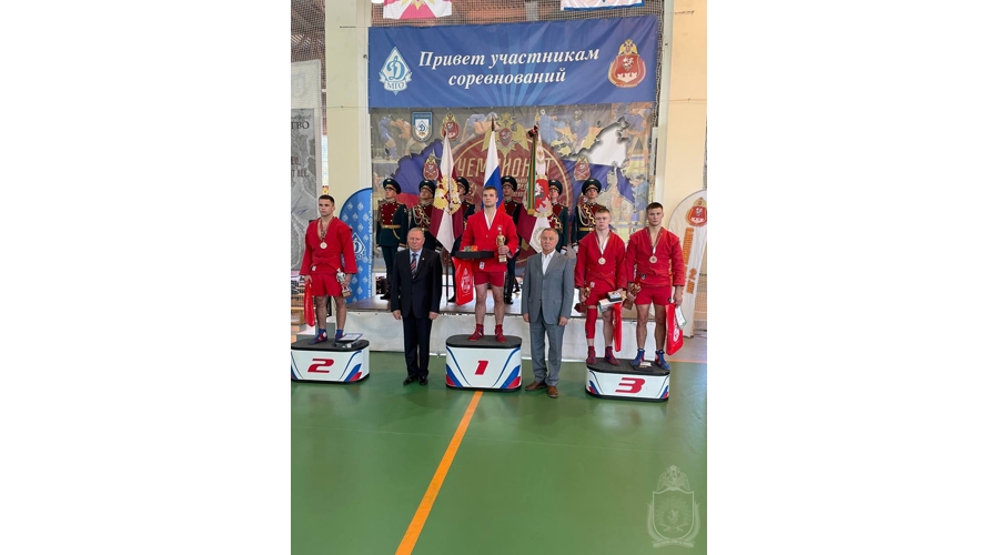 Команда Новосибирского военного института по самбо стала чемпионом войск национальной гвардии