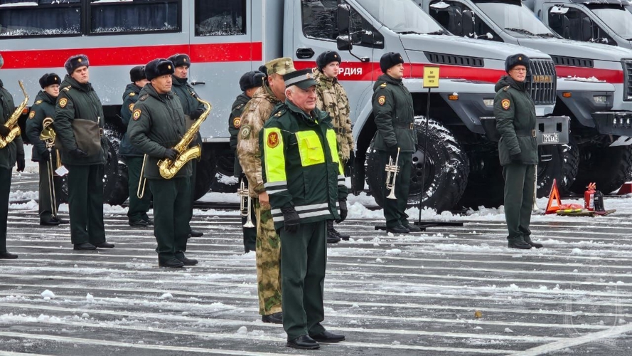 В военном институте прошел технический смотр техники